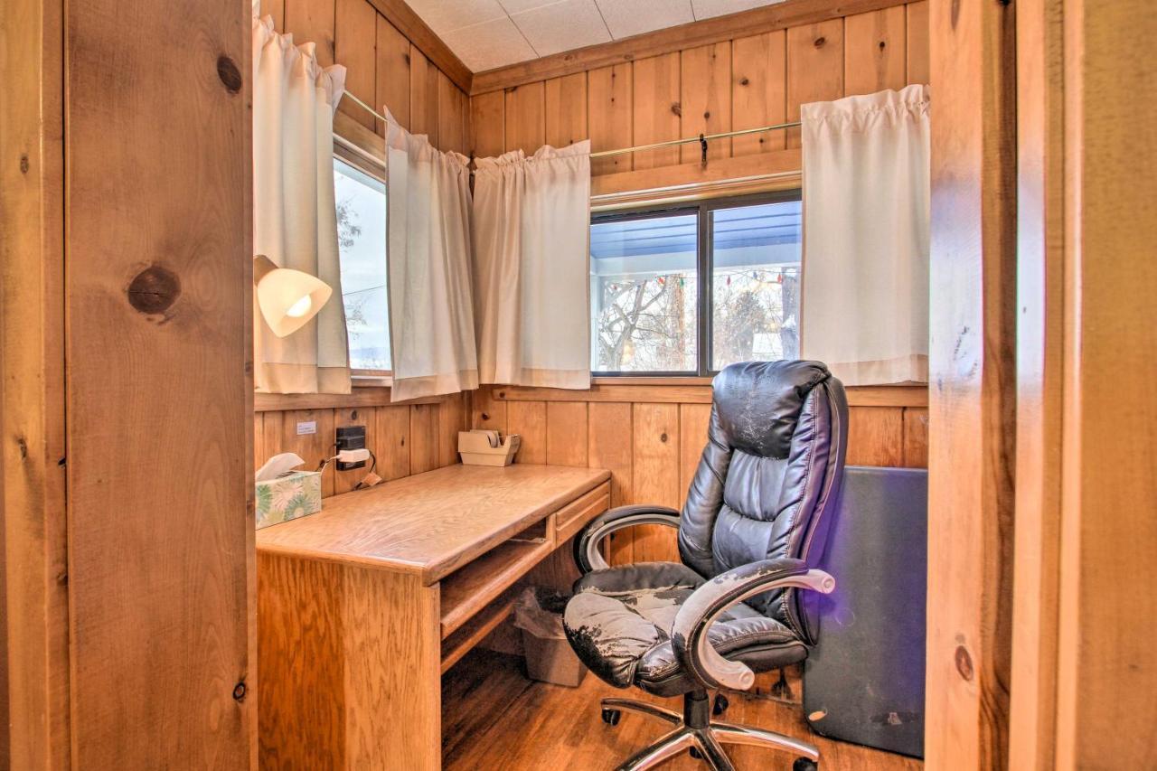 Cozy Home With Hot Tub Half Mi To Salmon River! Eksteriør billede