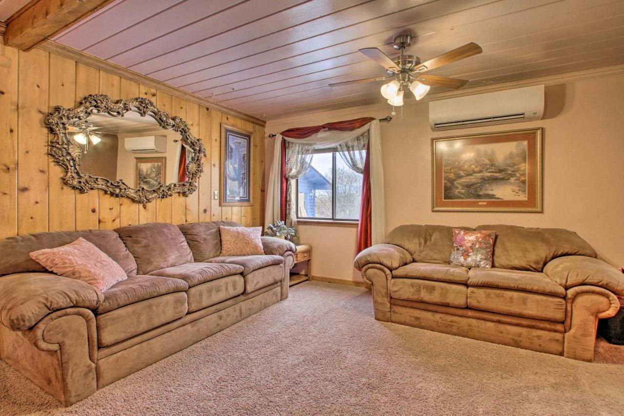 Cozy Home With Hot Tub Half Mi To Salmon River! Eksteriør billede